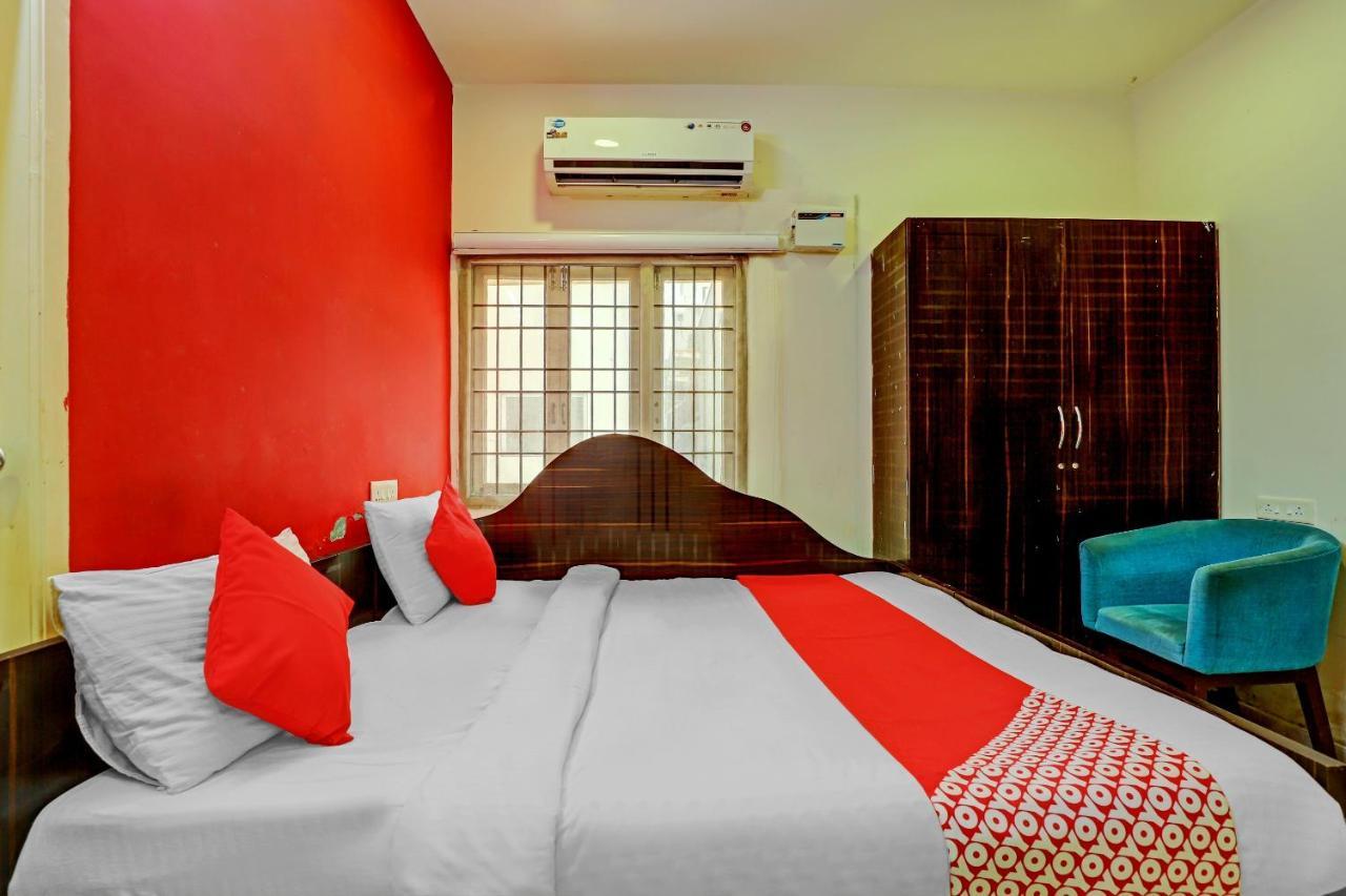 Hotel Oyo 73418 Ecr Residency And Service Chennai